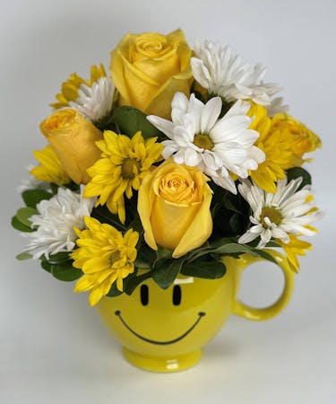 Be Happy Mug with Roses