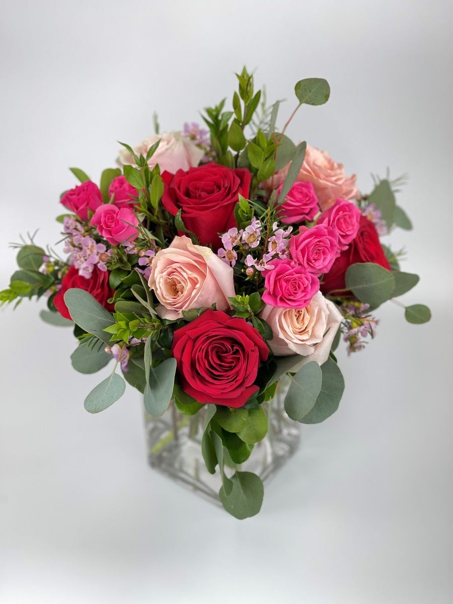 Swenson and Silacci Flowers Flower Delivery Salinas, CA Florist