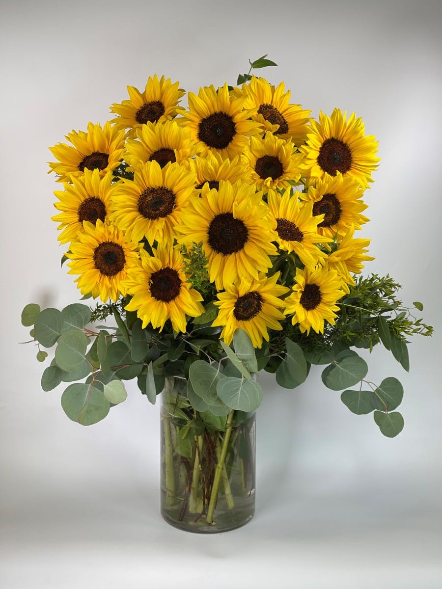 Swenson and Silacci Flowers Flower Delivery Salinas, CA Florist