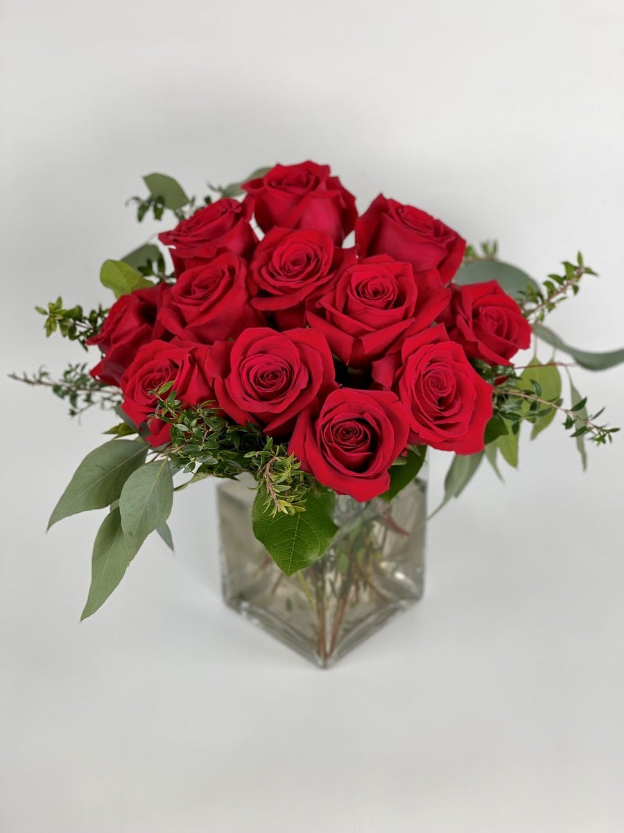 Swenson and Silacci Flowers Flower Delivery Salinas, CA Florist